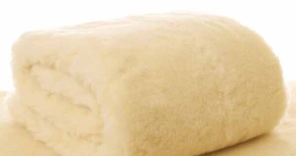 SHEEPSKIN 70 X 100CM - Image 2